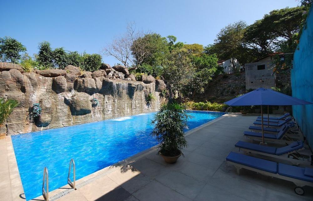 The Windflower Resort & Spa, Майсуру Екстер'єр фото